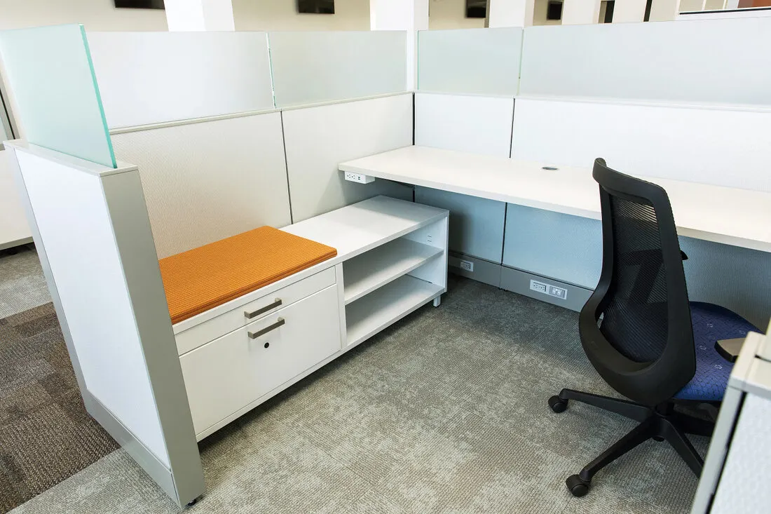 High-panel privacy cubicle with glass stacker and lateral file